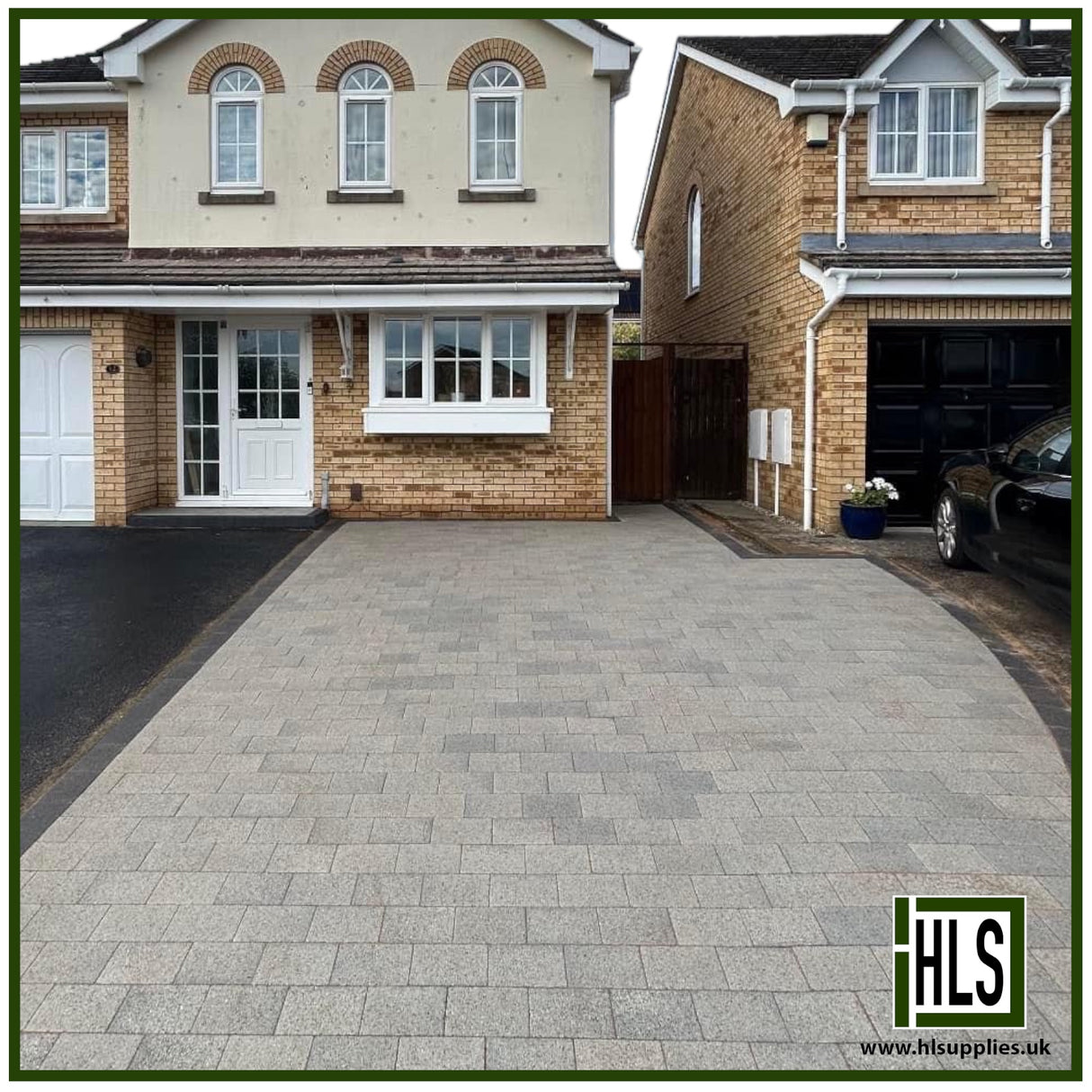 BARLEYSTONE Granite Block Paving - GRANITE GREY 1m2