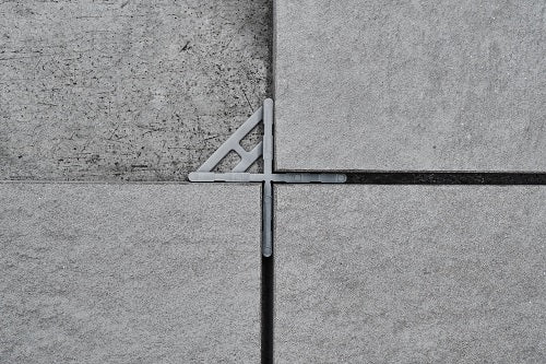 Raimondi Spacers ‘+’ type for 20mm thick tiles