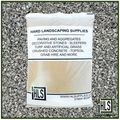 HLSupplies 0/6 Granite Dust aggregate, fine sand-like texture, ideal for paving and artificial grass bedding.